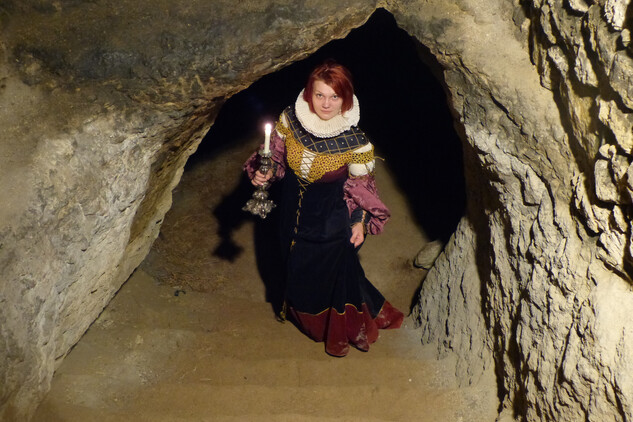 Móda sedmi staletí Móda sedmi staletí